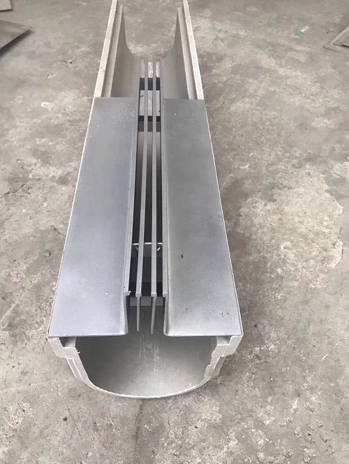 不銹鋼縫隙排水溝圖片,不銹鋼排水溝圖片