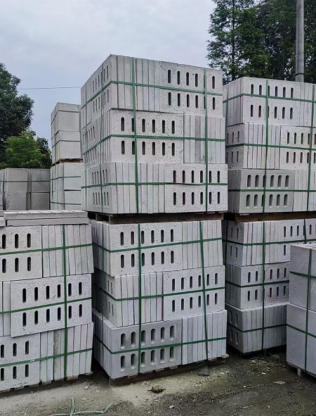 水泥雨水篦子圖片,水泥雨水篦子高清圖片,水泥雨水篦子成品圖片,水泥雨水口立篦子圖片,四孔水泥雨水篦子圖片