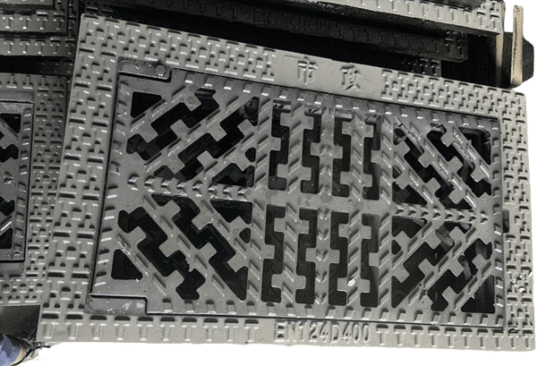 700重型球墨鑄鐵井蓋——高強(qiáng)度、高耐用的理想選擇